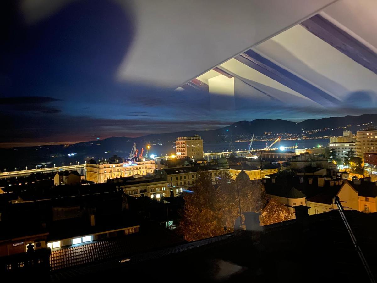 Апартаменты Penthouse Rijeka Centar Экстерьер фото